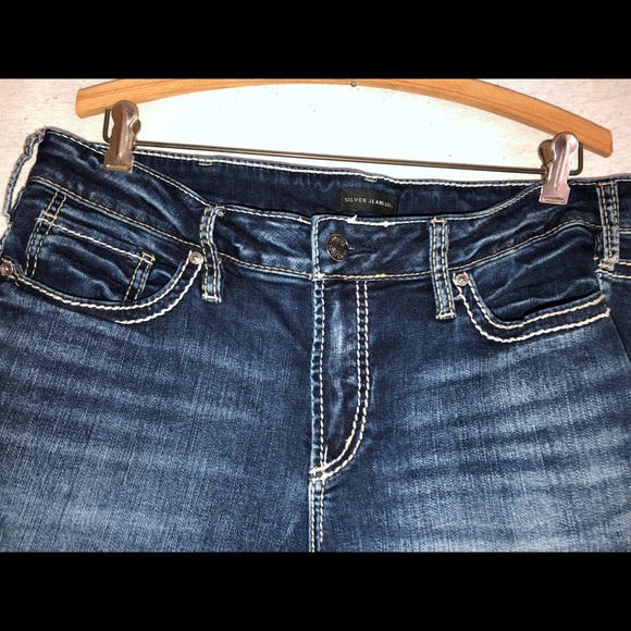 Jeans - Picture 2 of 5